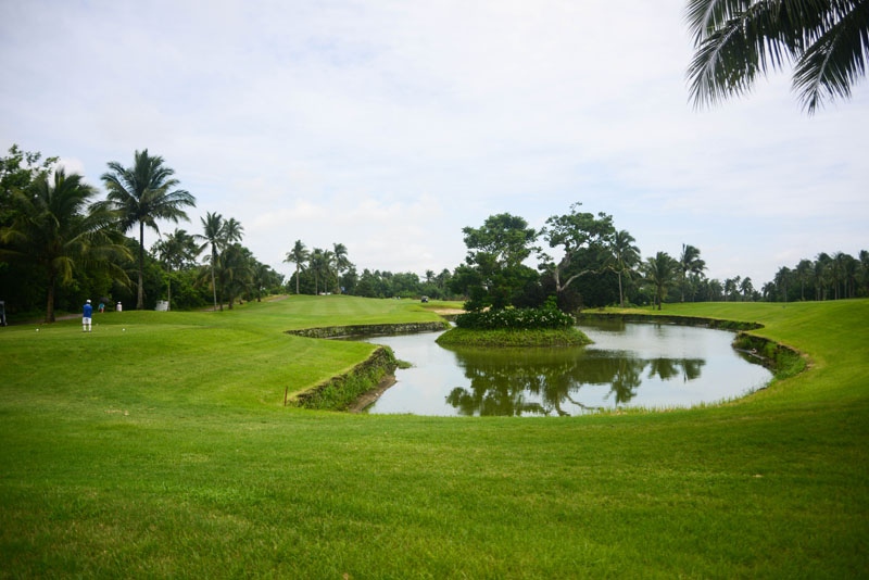 The Riviera Golf Club